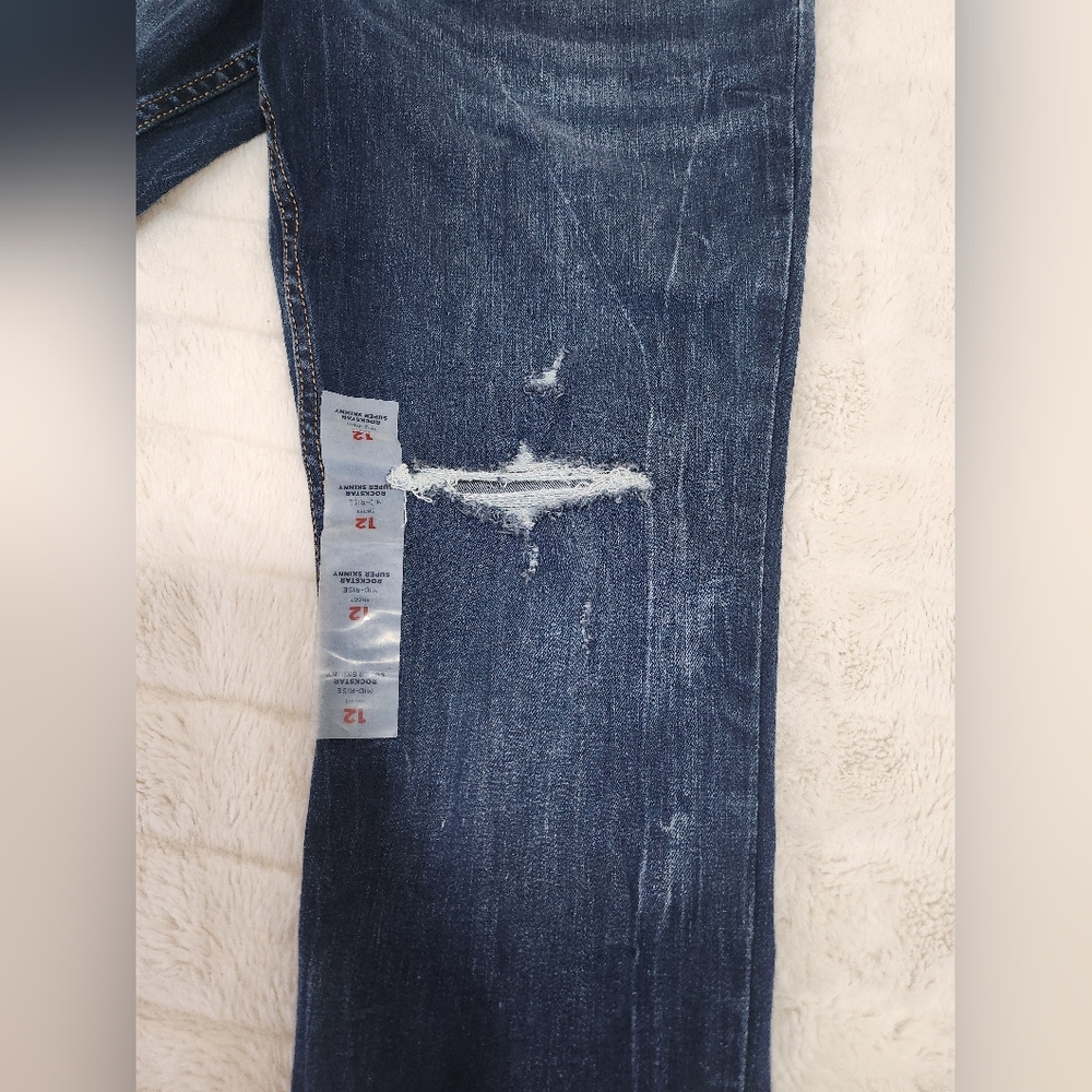 OLD NAVY ROCKSTAR MID RISE JEANS **Last call** - Picture 3 of 12